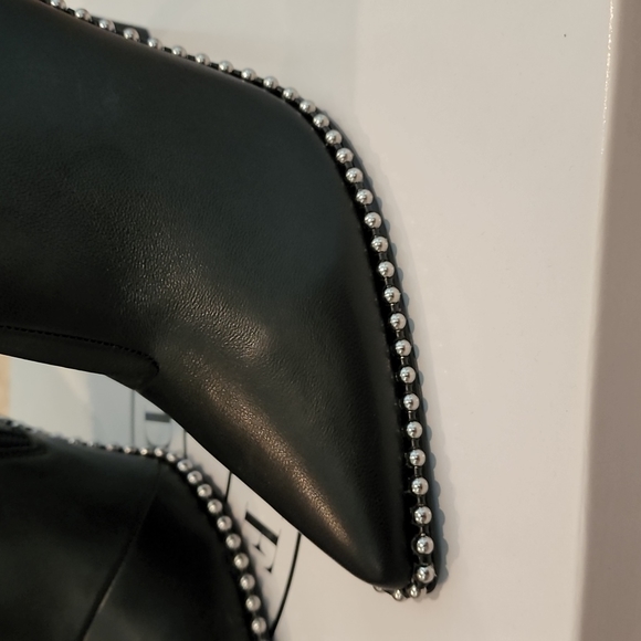 Steve madden studded ankle booties - Picture 3 of 4